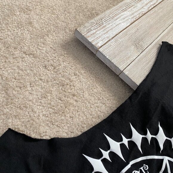 Black Butler Juniors S Faustian Contract Symbol Muscle Tee Tank Sebastian Ciel - Picture 4 of 12